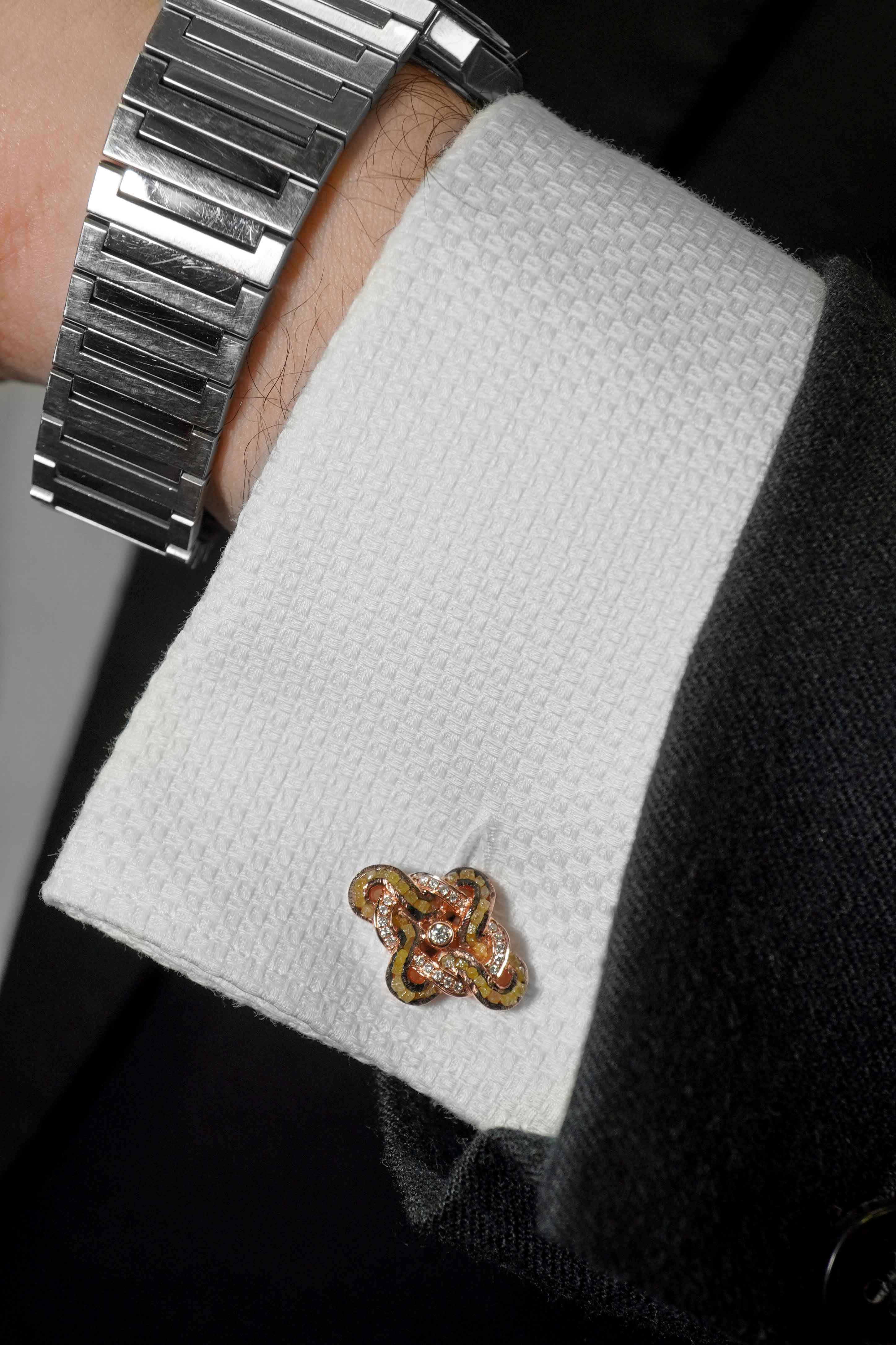 Raw Diamond Rose gold cufflinks (interwoven) Raw Diamond Rose gold cufflinks (interwoven)
