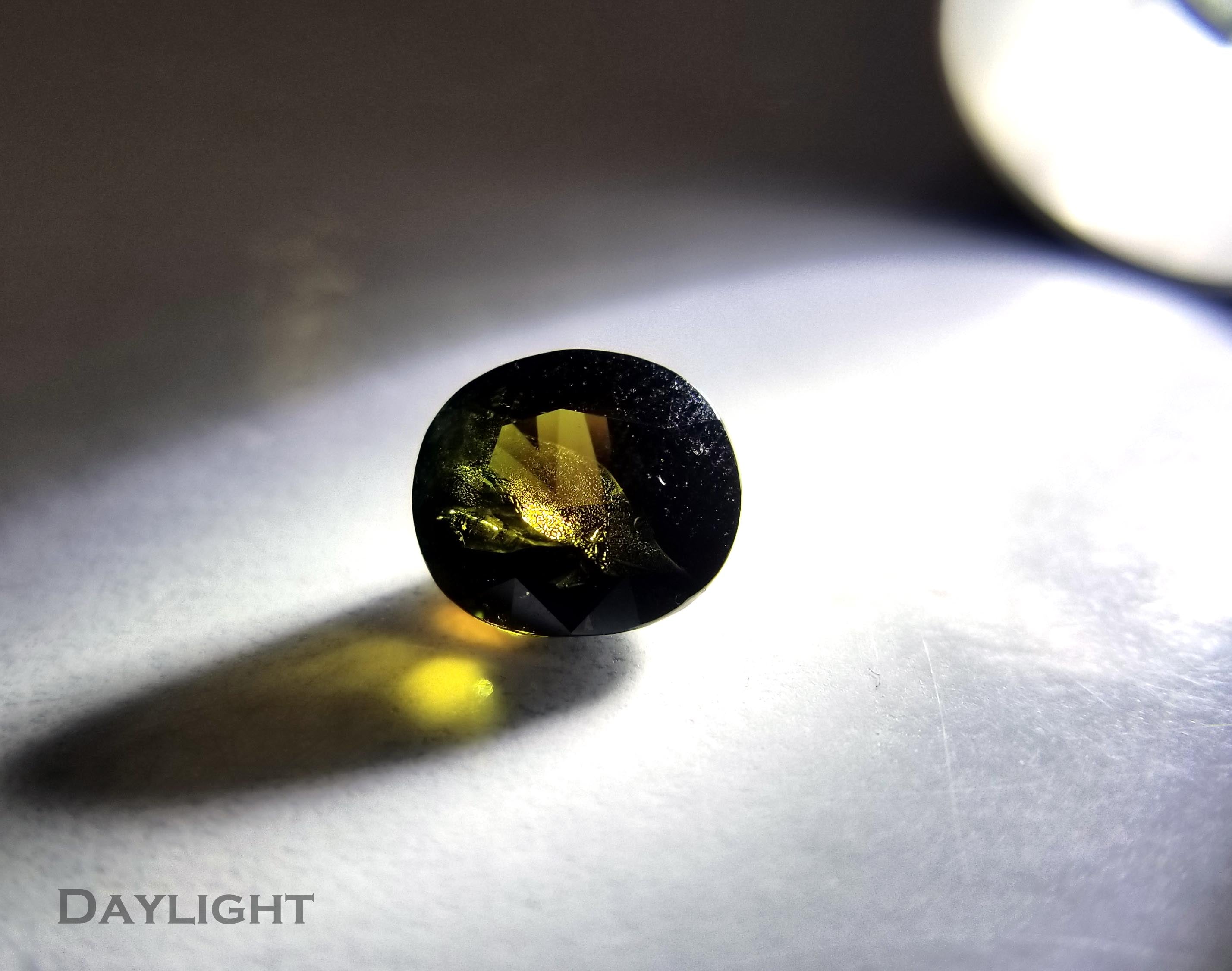 No Heat Alexandrite (4.95 cts) No Heat Alexandrite (4.95 cts)