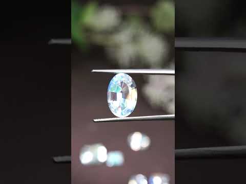 Rainbow Moonstone (3.38 cts)