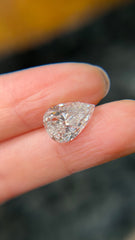 Natural G- Color Diamond (5.010 Cts)