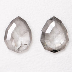 Pear-shaped grey salt & pepper diamond pair - 1.99 cts