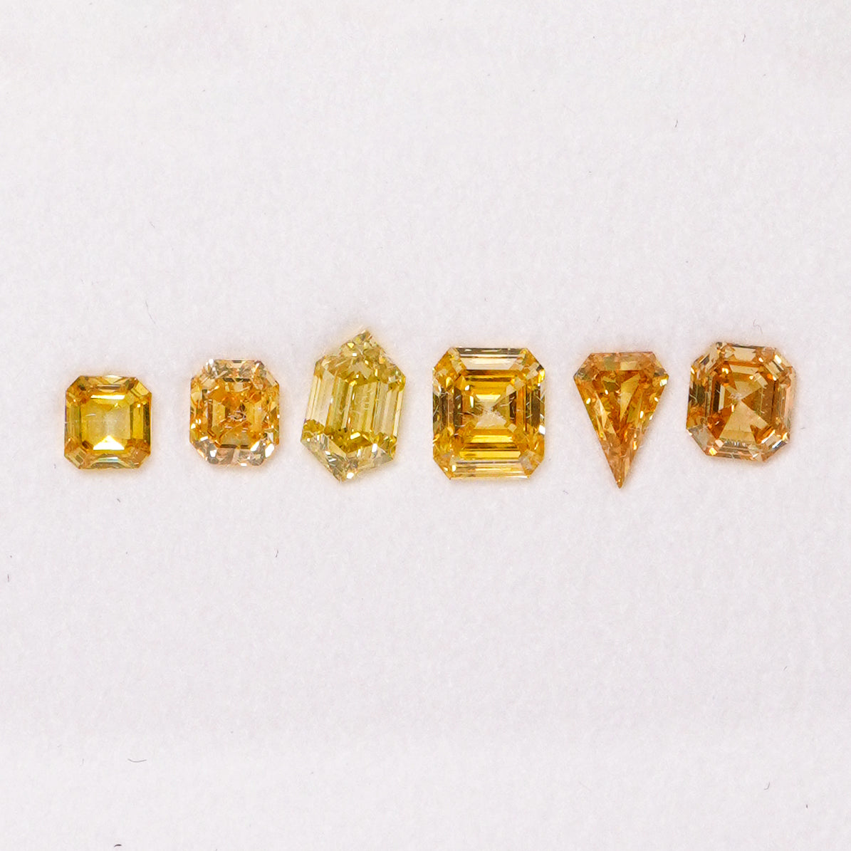 Natural Fancy Yellow Diamond Collection (1.09 cts)