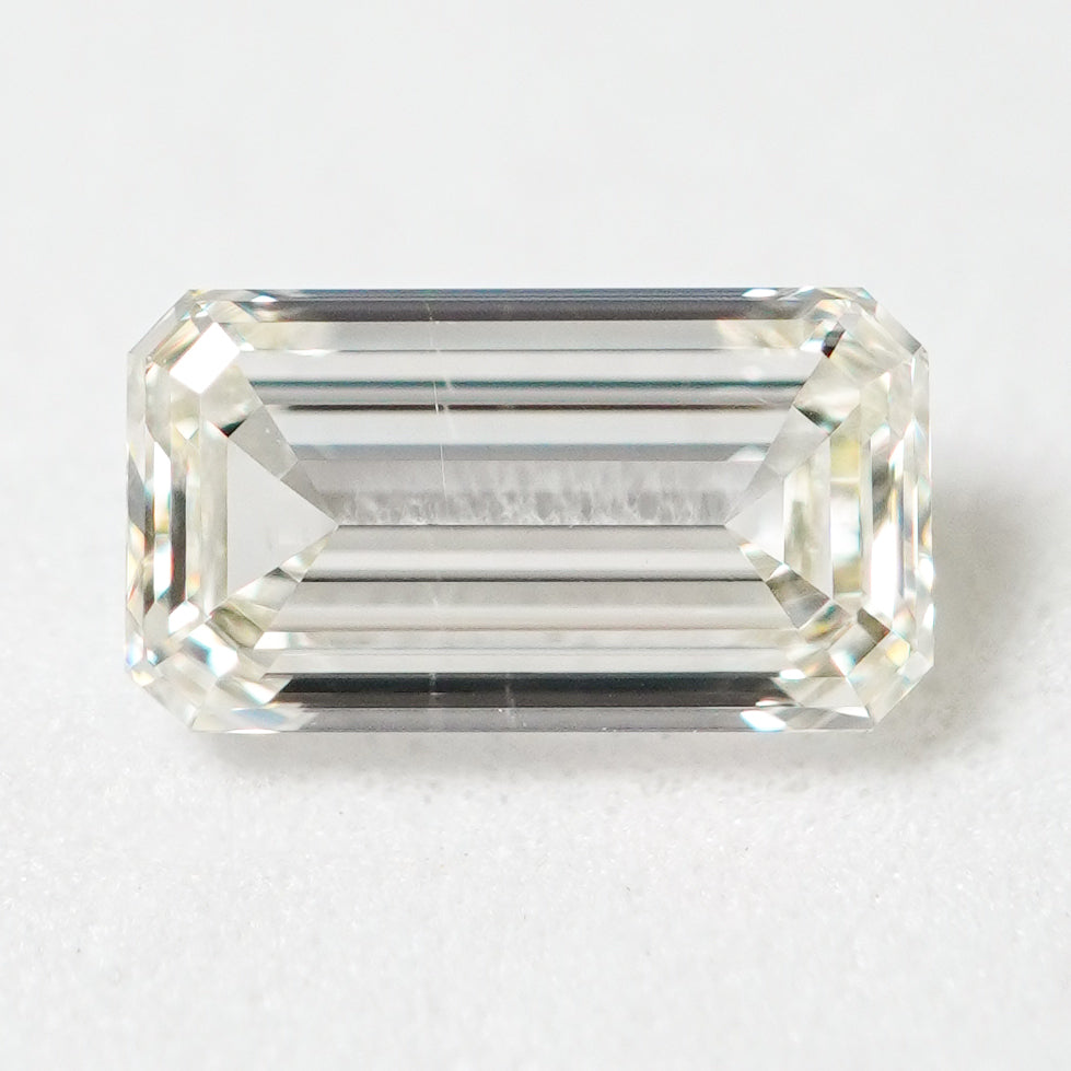 Natural L Color Diamond (1.01 Cts)