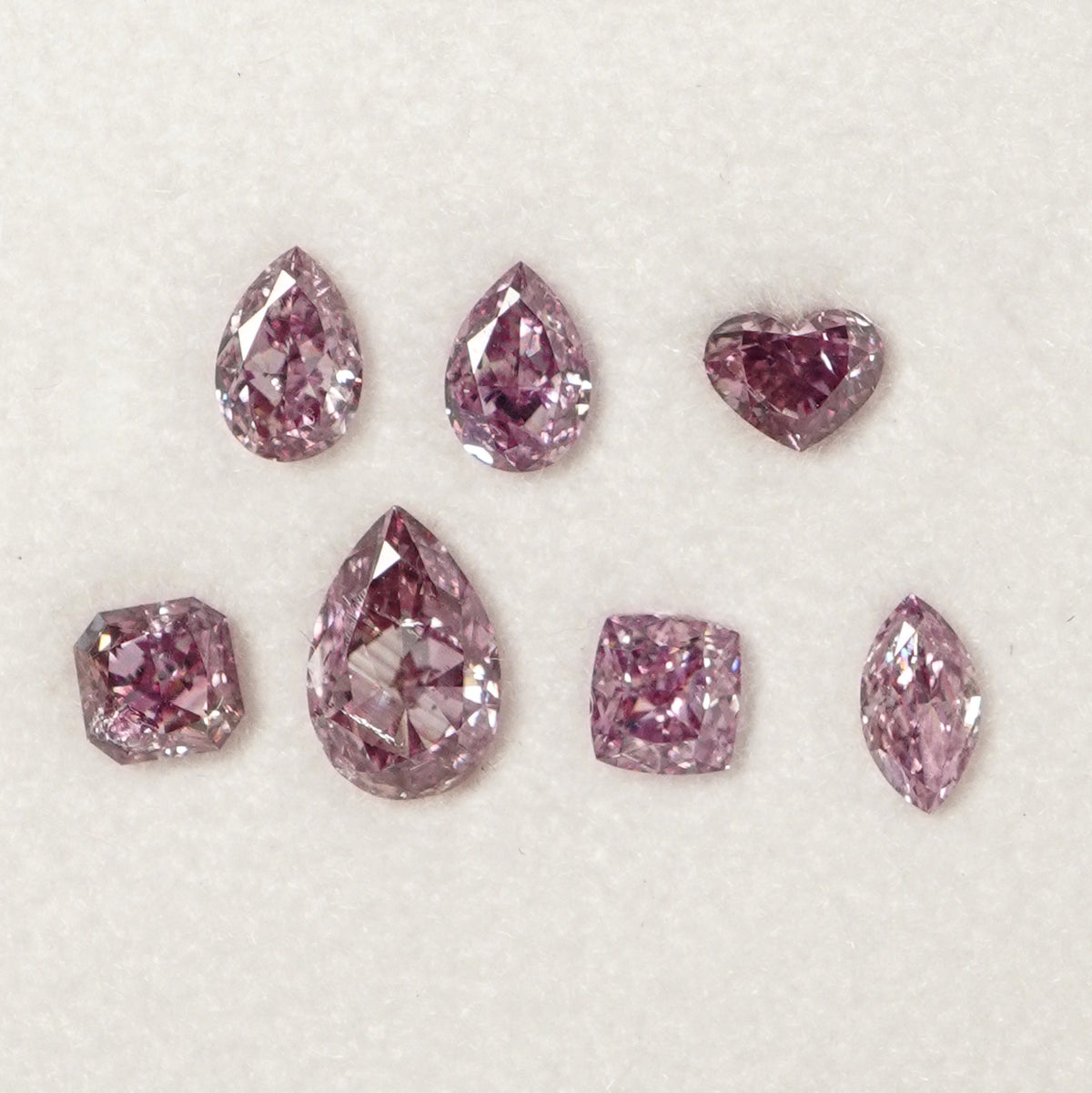 Natural Pink Diamonds (0.56 cts)