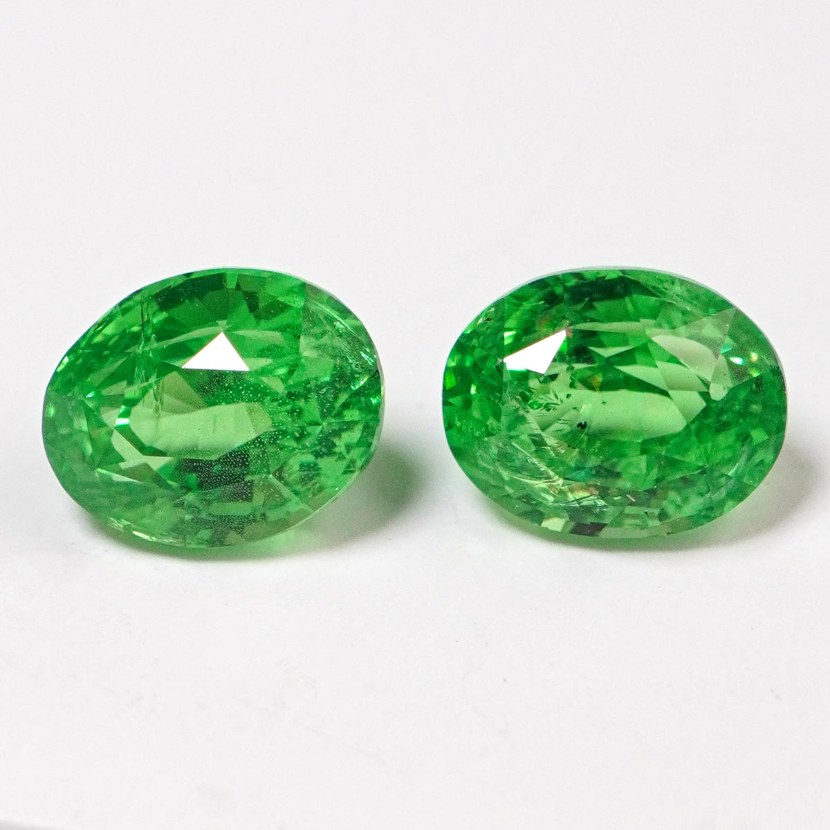 Vivid Green Tsavorite Pair (3.18 cts)
