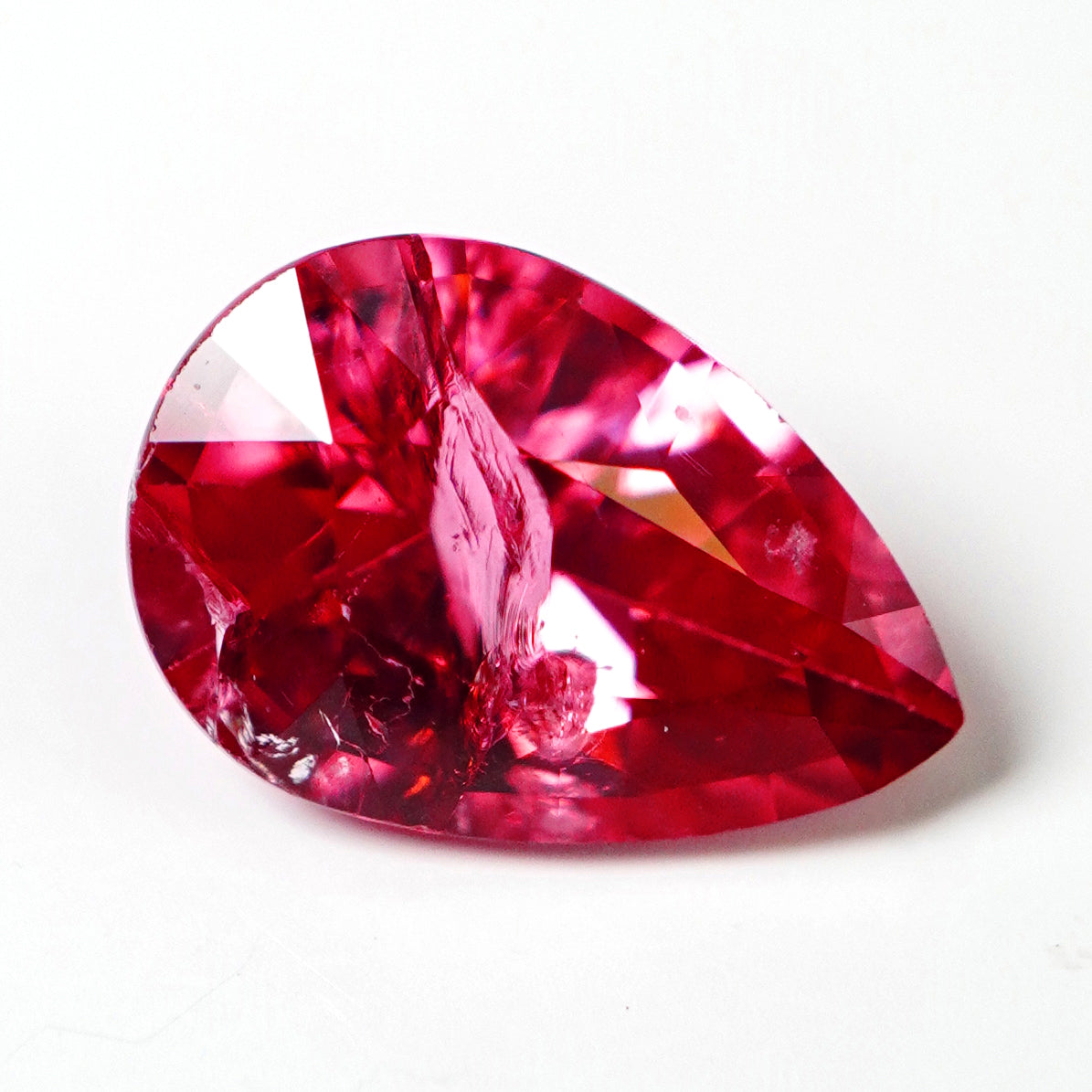 Vivid Pink-Red Mahenge Spinel (1.42 cts)