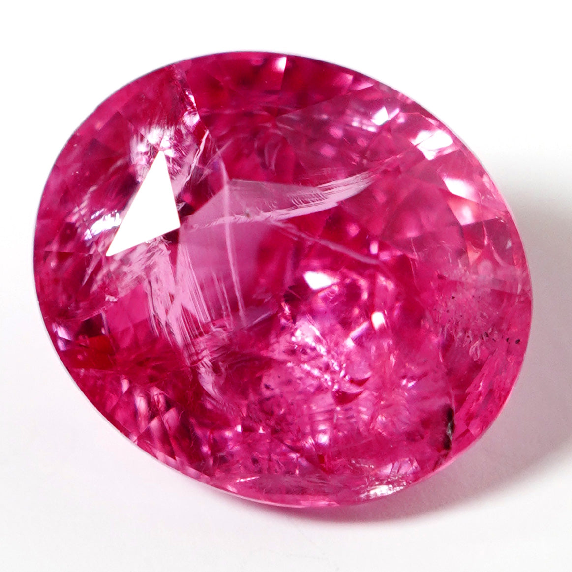 No Heat Vivid Pink Mahenge Spinel (4.09 cts)