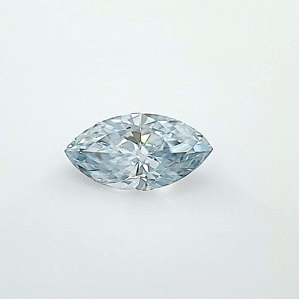 Fancy Light Blue Diamond (0.52 cts)