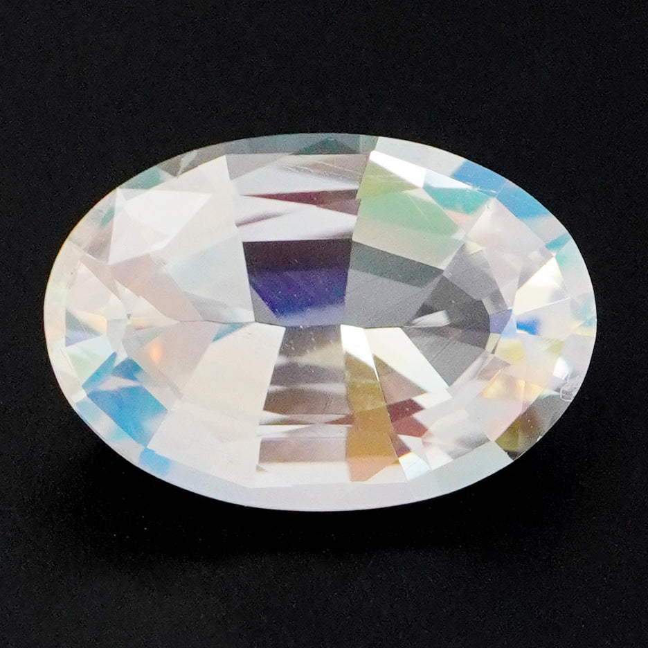 Rainbow Moonstone (3.38 cts)