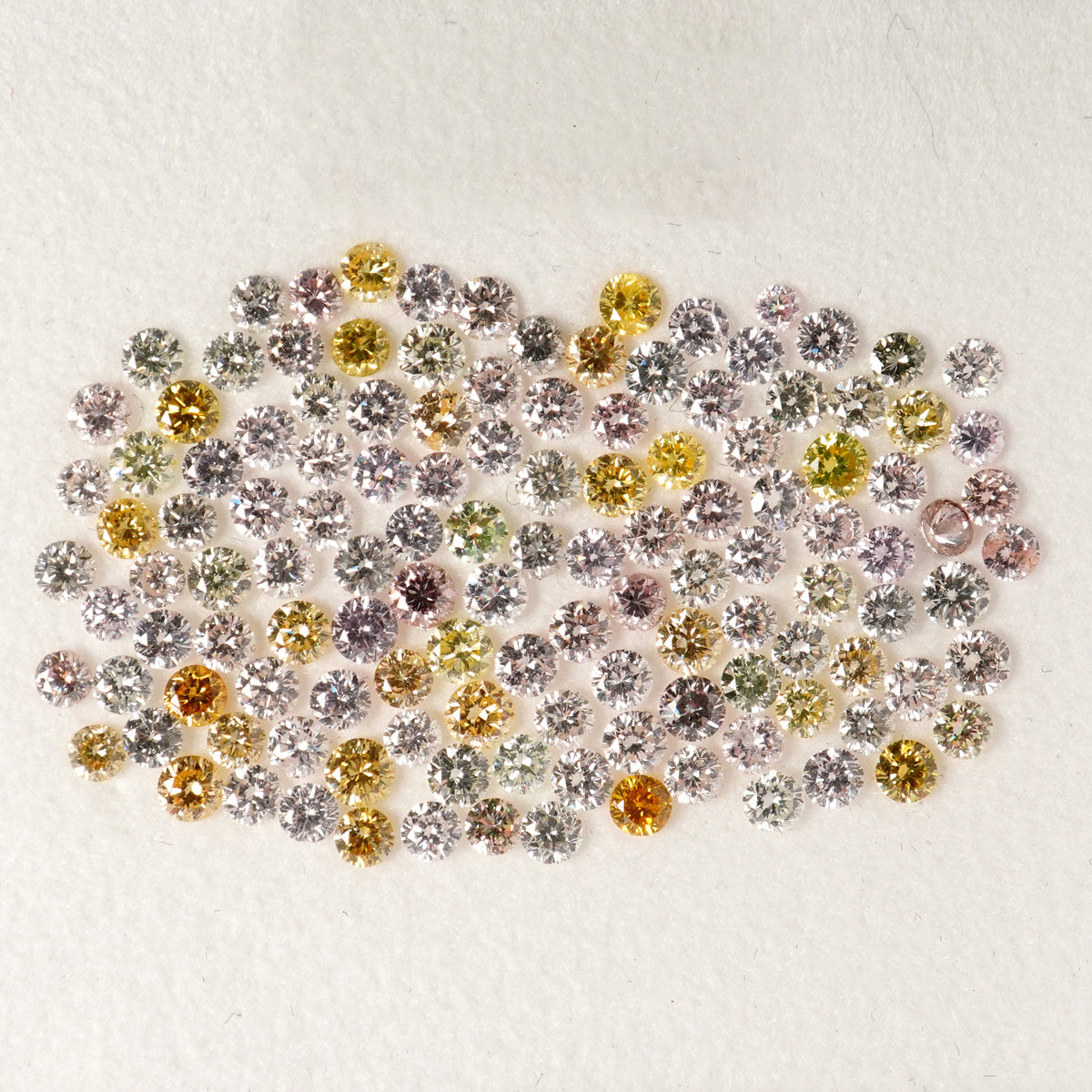 Fancy Color Diamonds (3.43 cts)