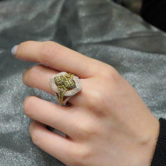 Golden Fleur Diamond Ring