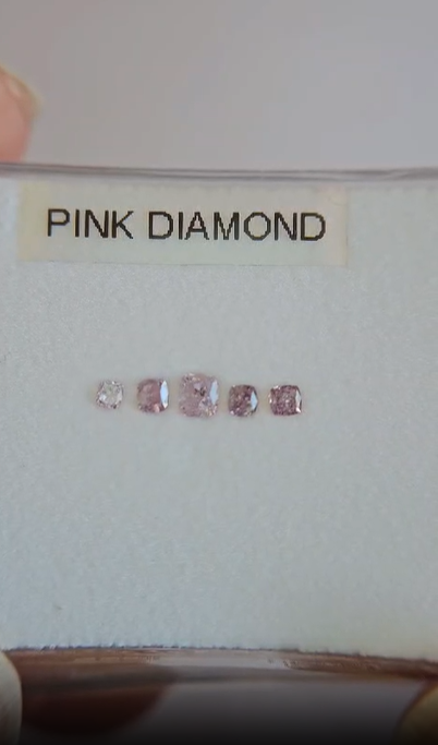 Natural Pink Diamond Deal (0.46 cts)