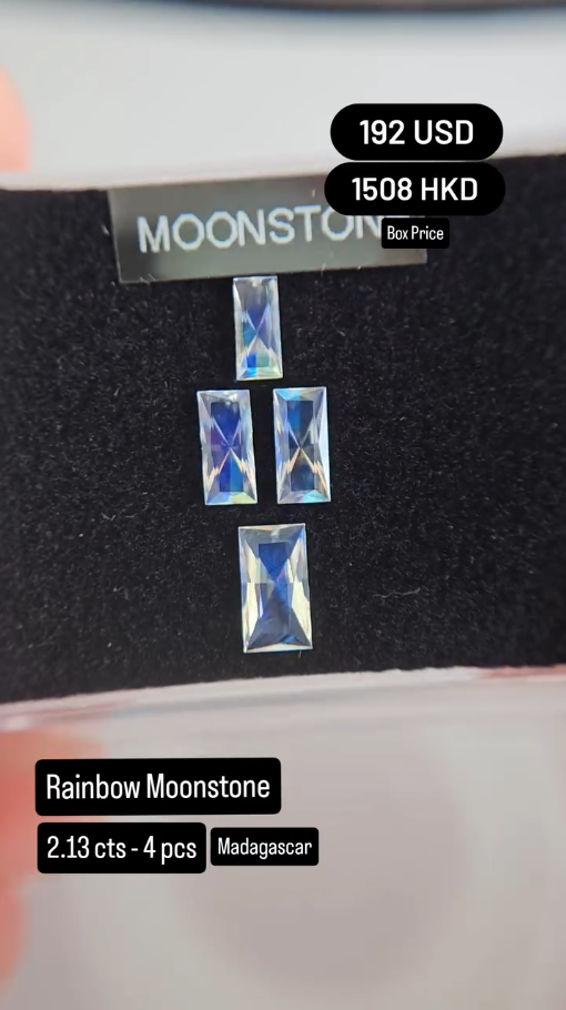 Rainbow Moonstone Deal (2.13 cts )