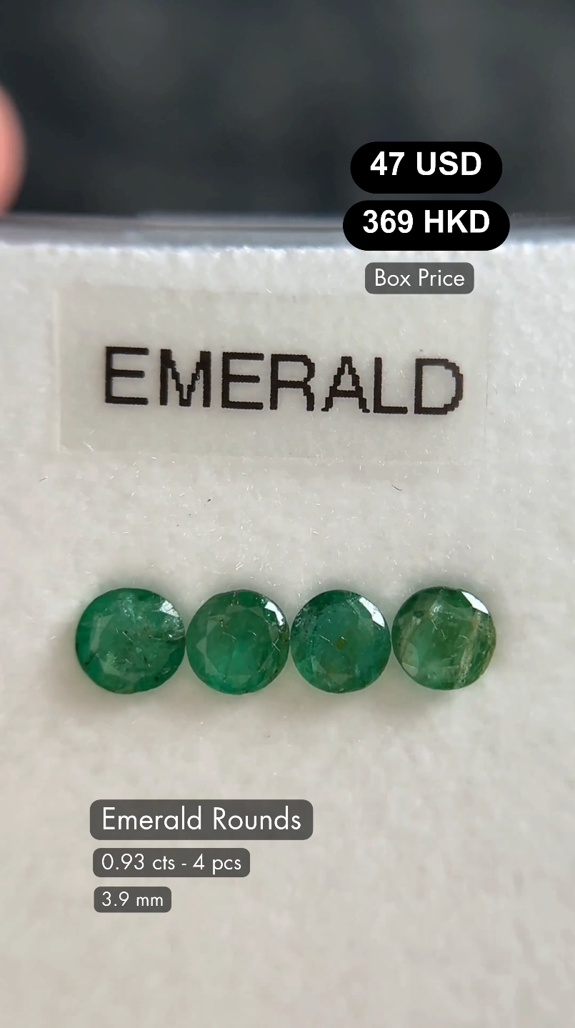 Emerald Rounds Deal (0.93 cts)