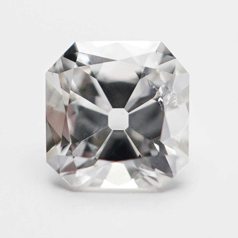 Old cut diamond (0.43 cts)