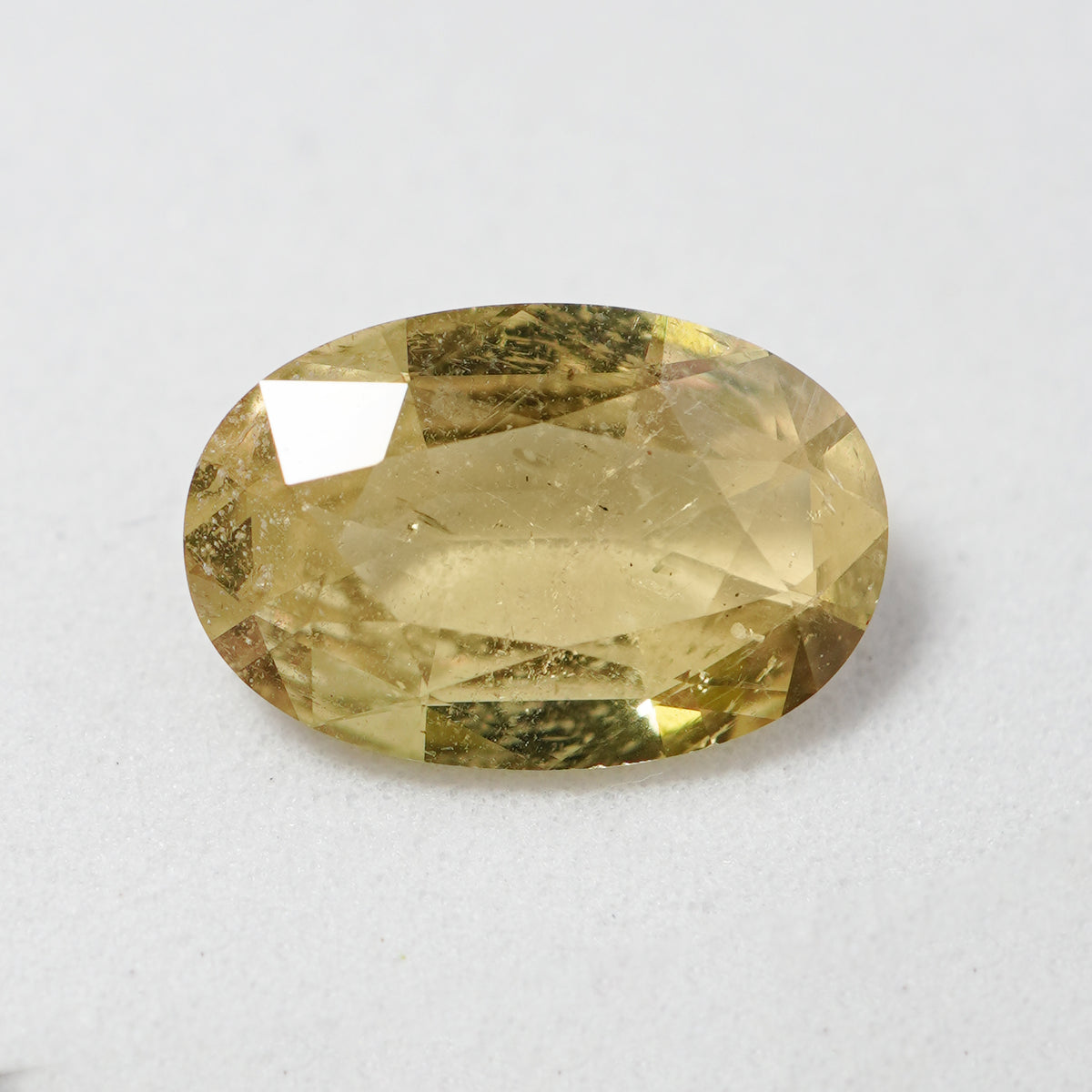 Yellow No Heat Sapphire (3.14 cts)