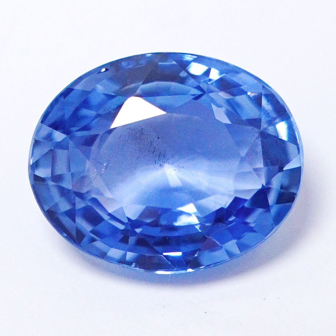 No Heat Cornflower Blue Sapphire (4.09 cts)