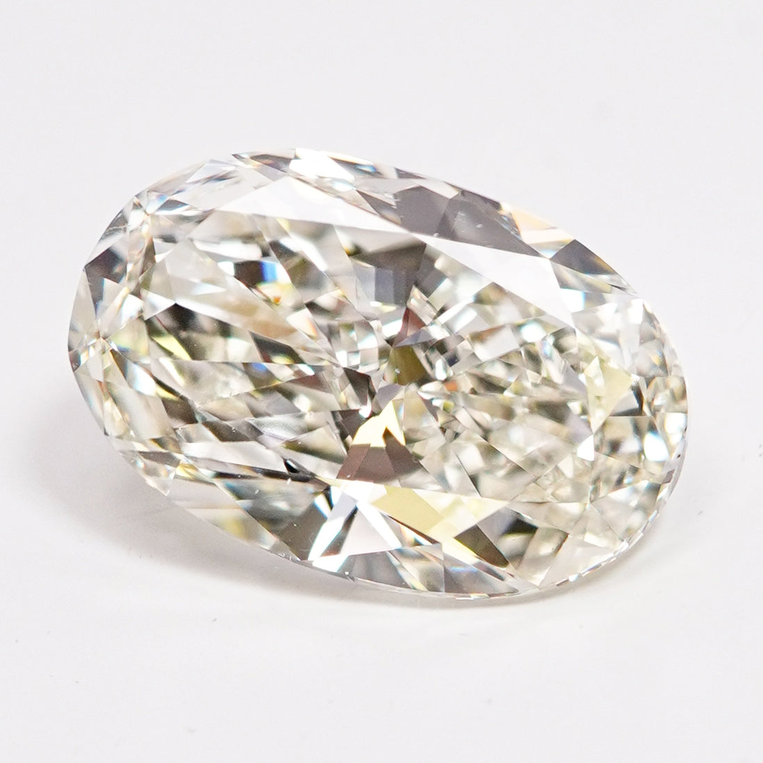 Natural White Diamond (6.94 cts)